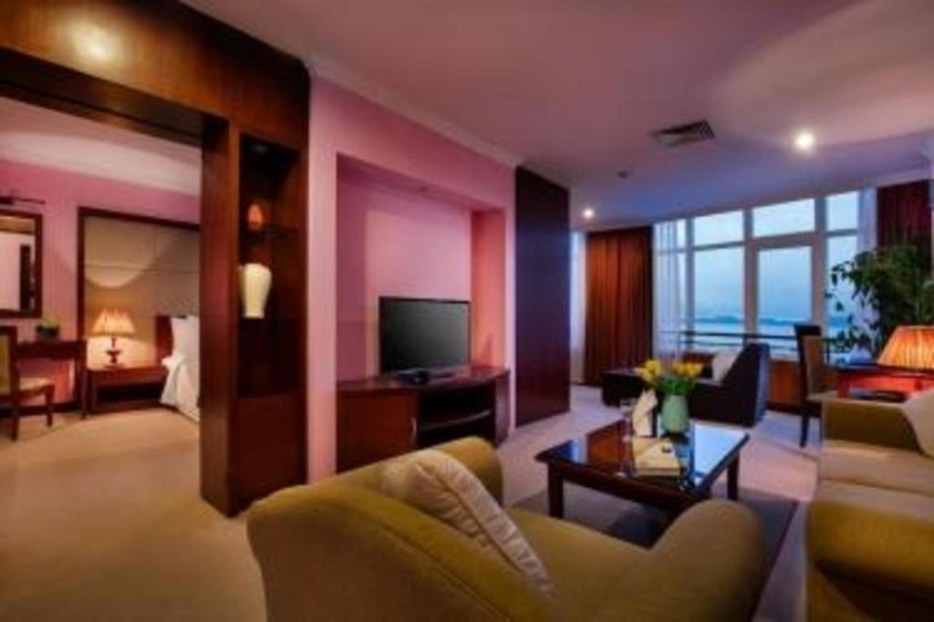 Halong Pearl Hotel Ha Long Exterior foto